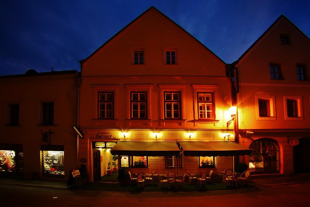 Penzion U Lucerny Hotel Jindřichŭv Hradec Ngoại thất bức ảnh